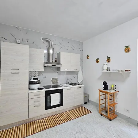 Apartment La Piccola Gemma